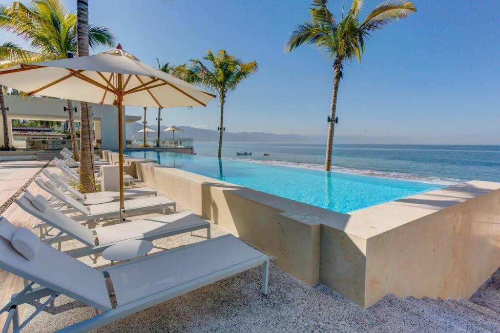 Apartment Harbor 12005 Huge Unit 2 Balconies Beachfront By Moikkarentals