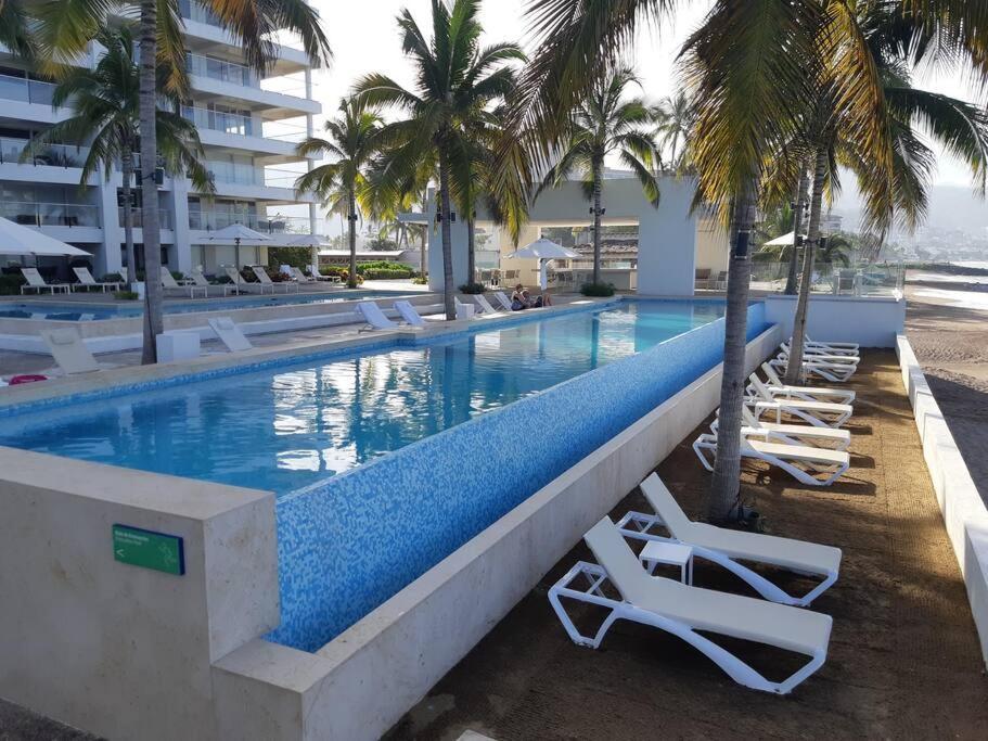 Harbor 12005 Huge Unit 2 Balconies Beachfront By Moikkarentals * Puerto Vallarta