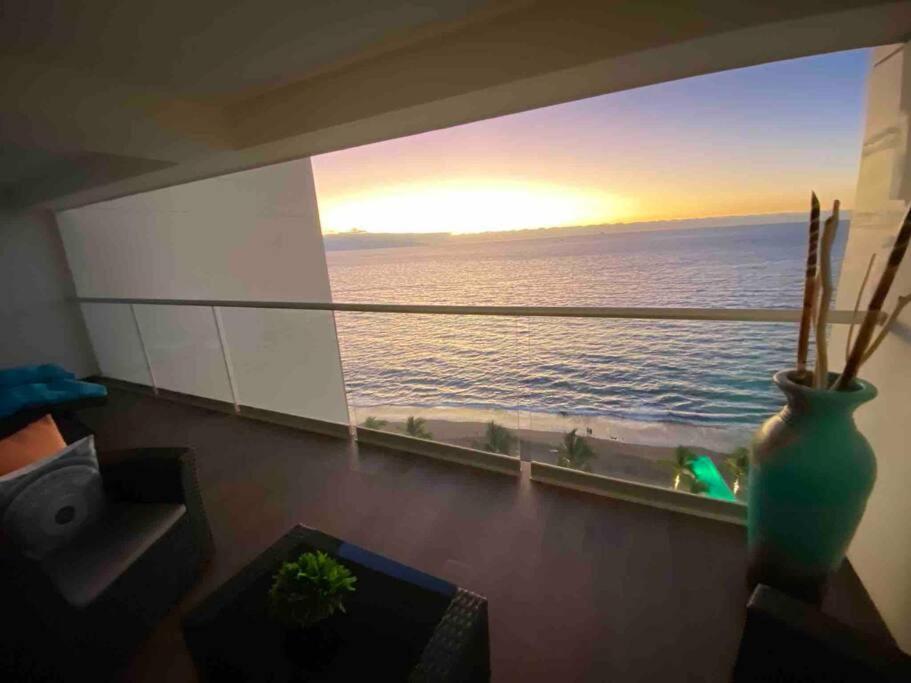 Apartment Harbor 12005 Huge Unit 2 Balconies Beachfront By Moikkarentals Puerto Vallarta