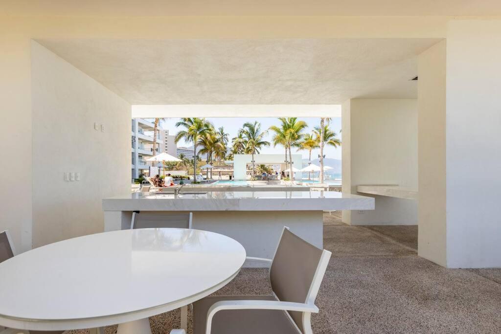Harbor 7010 By Moikkarentals Beachfront 600mb Wifi * Puerto Vallarta
