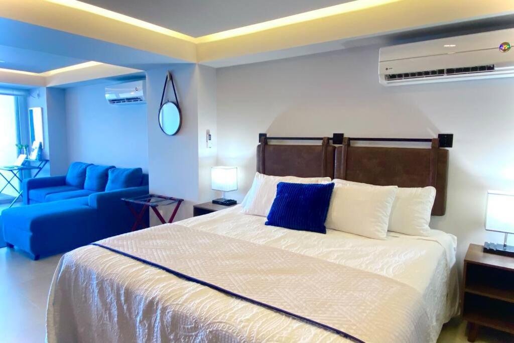 Apartment Harbor 7010 By Moikkarentals Beachfront 600mb Wifi *