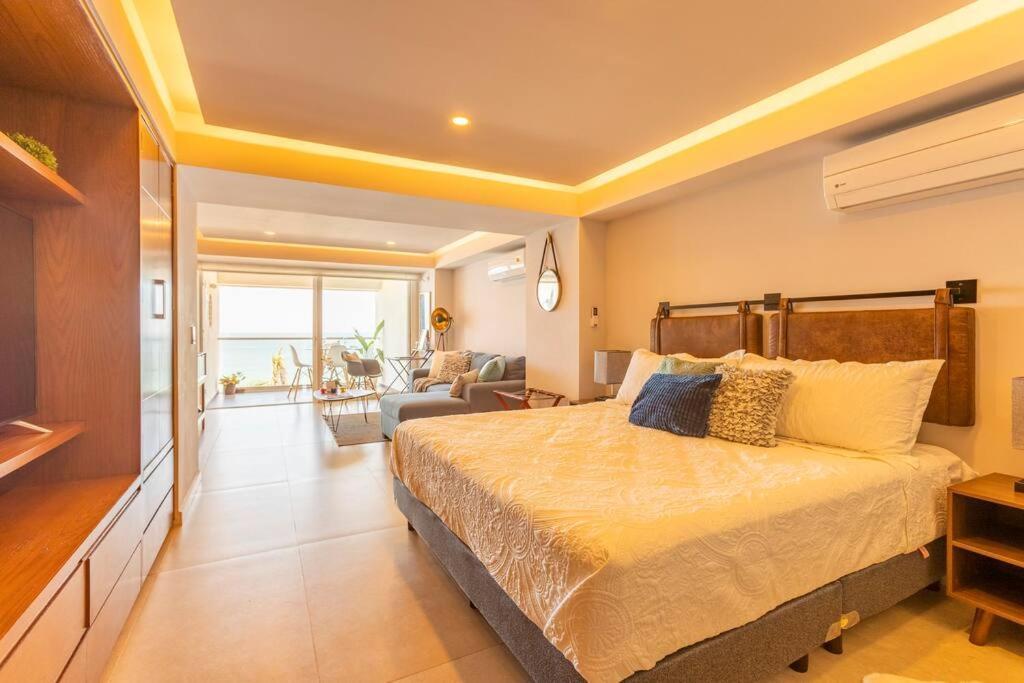 Harbor 7010 By Moikkarentals Beachfront 600mb Wifi * Puerto Vallarta