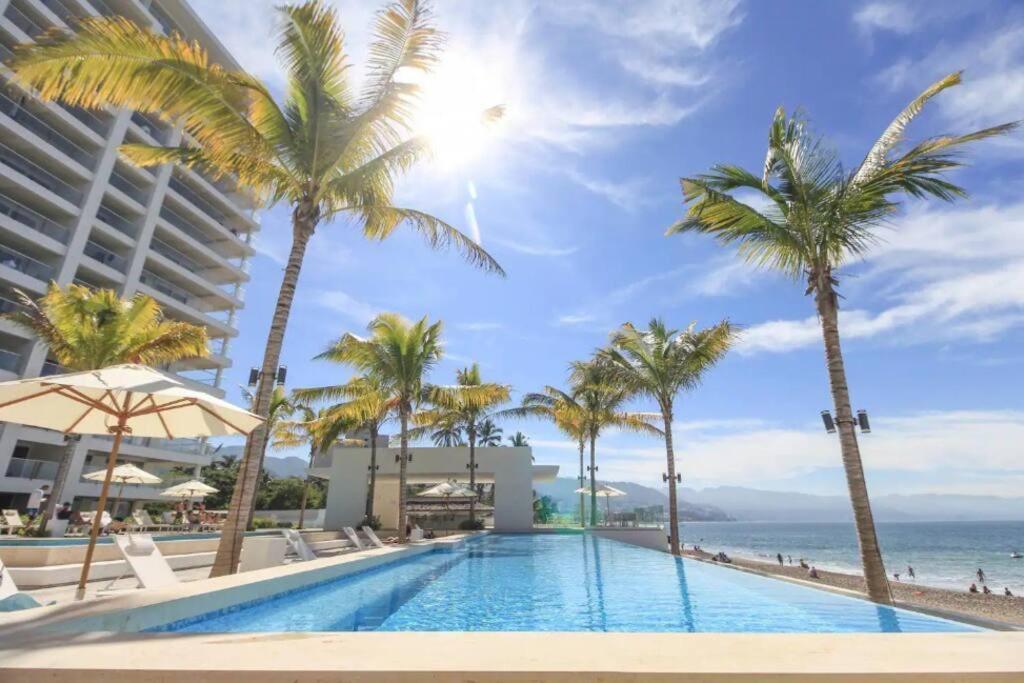 Harbor 12005 Huge Unit 2 Balconies Beachfront By Moikkarentals *