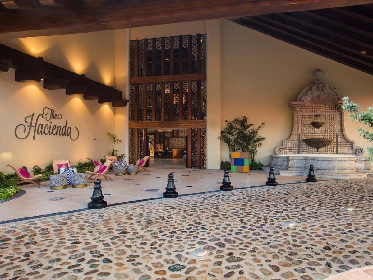 Resort The Hacienda At Krystal Grand (adults Only)
