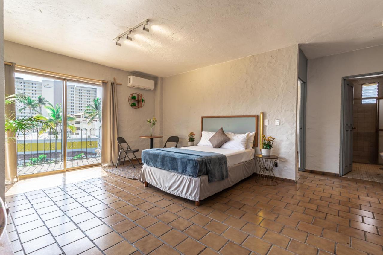 Hotel Soy Local Puerto Vallarta