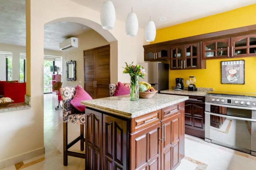 Apartment Bugambilia In Heart Of Romantic Zone Puerto Vallarta