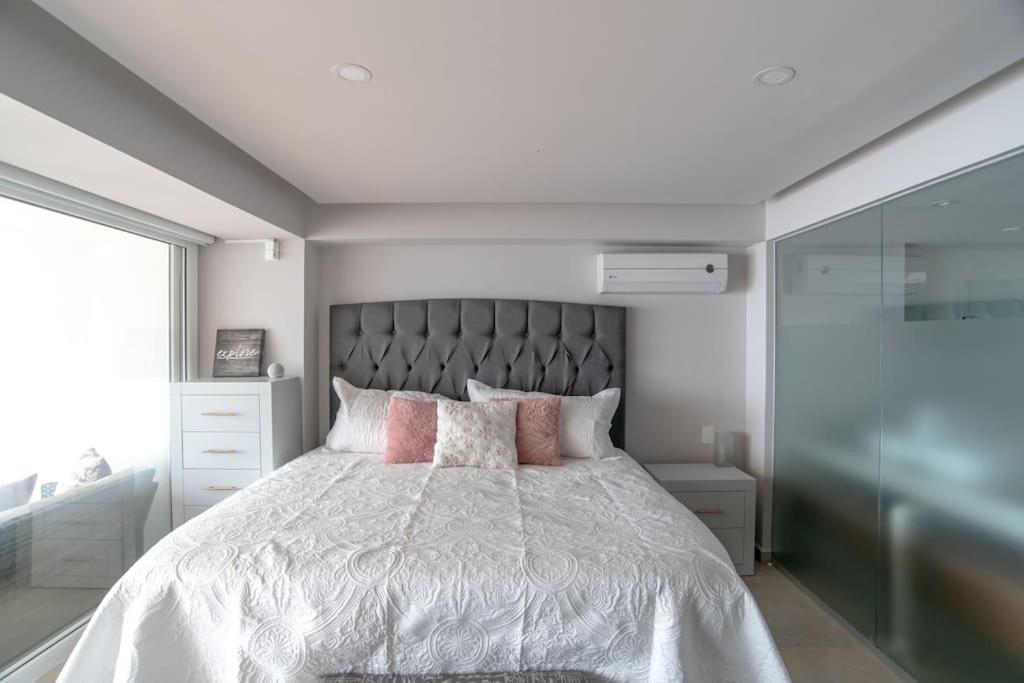 Harbor 9005 Beachfront 2bdr By Moikkarentals *