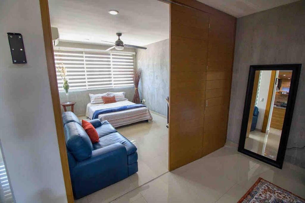 Apartment 2 Bd Loft In Versalles, Walk To The Beach! Puerto Vallarta