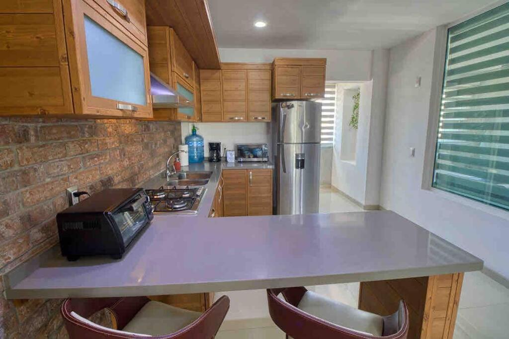 2 Bd Loft In Versalles, Walk To The Beach! Puerto Vallarta