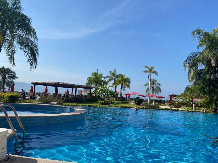 Ocean Front Grand Venetian Corner * Puerto Vallarta