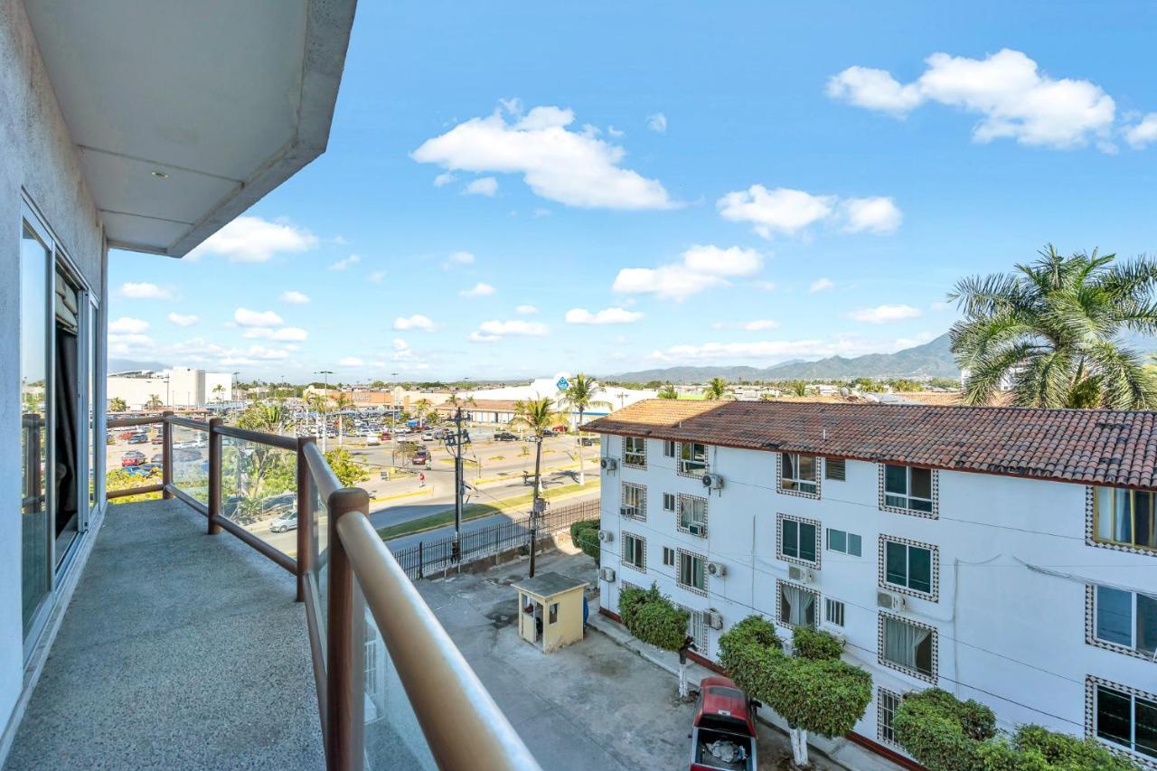 Ocean View Deck12, Pool, Near The Apartment *