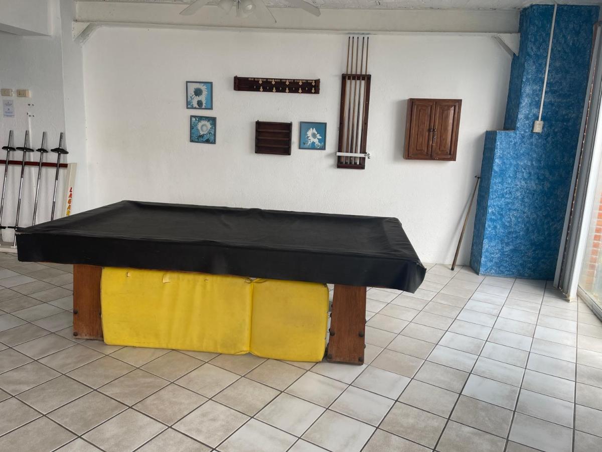 Ocean Front Penthouse Newly Renovated, Sleeps 6, Casa Agua, Girasol *