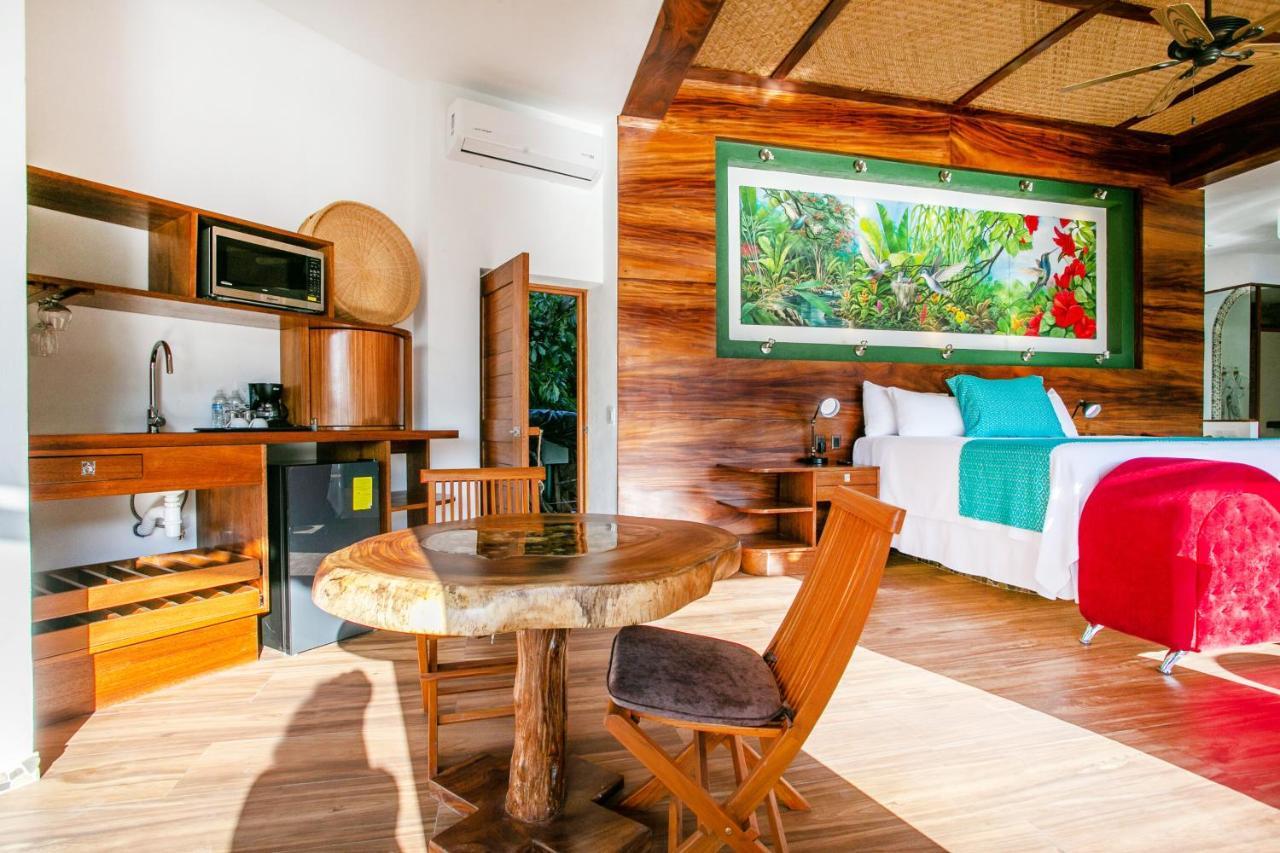Lala Boutique Adults Only Hotel