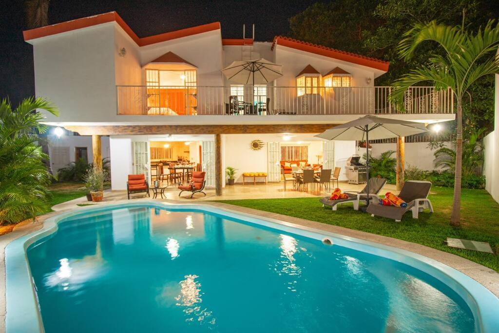 Casa Yemina Alberca Y Asador Privados. Villa
