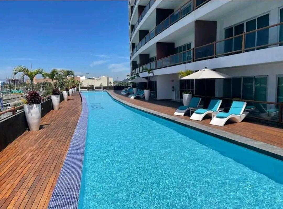 Apartment Ocean View Deck12, Pool, Near The *