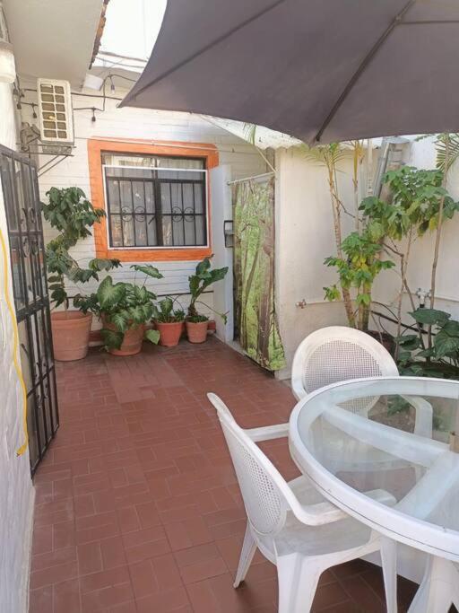 Terraza Y Balcon En La Zona Romantica Cerca Del Mar *