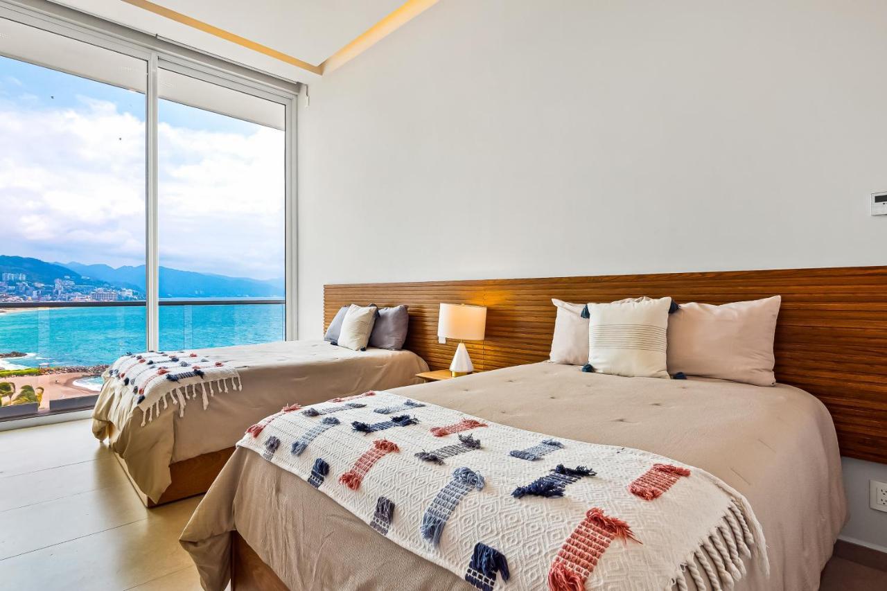Holiday home Harbor 171 Oceanfront Residences #14001 Ph