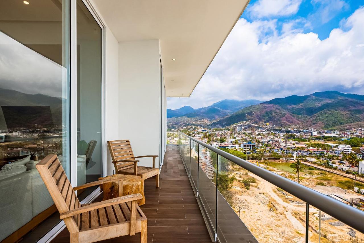 Holiday home Harbor 171 Oceanfront Residences #14001 Ph