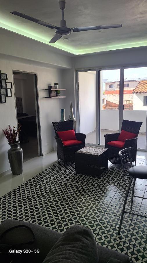 Malecon Uno Pv Libertad 111 Centro 48300 Jal Apartamento