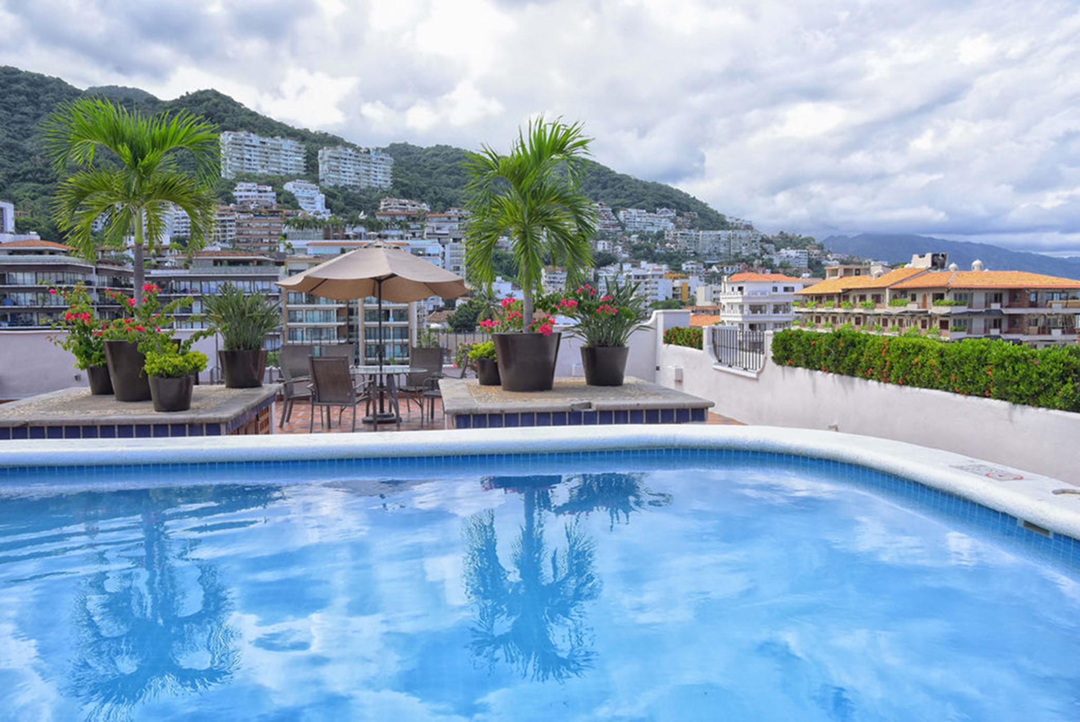 Hotel Eloisa 2*