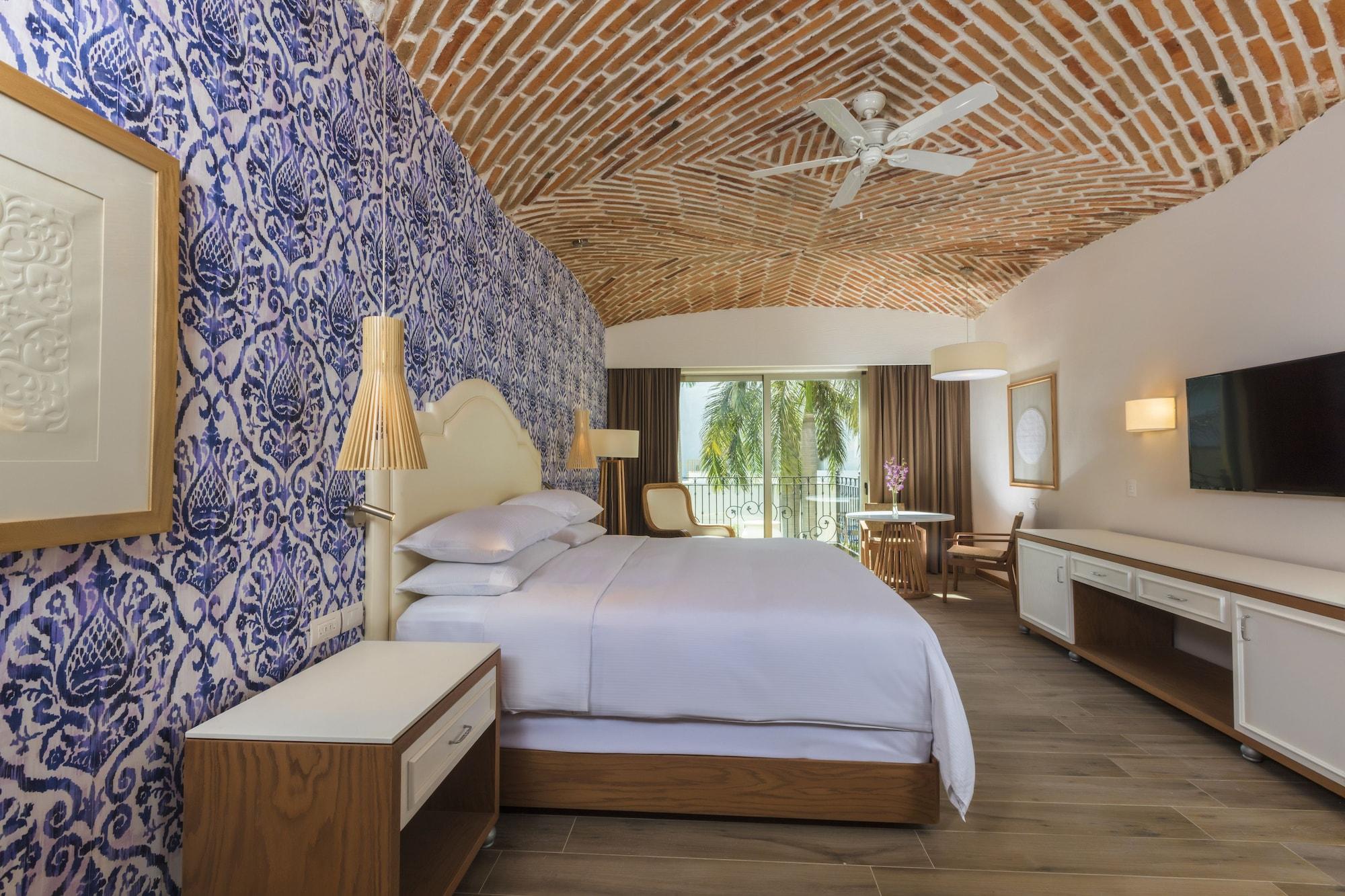 Resort The Hacienda At Krystal Grand (adults Only)
