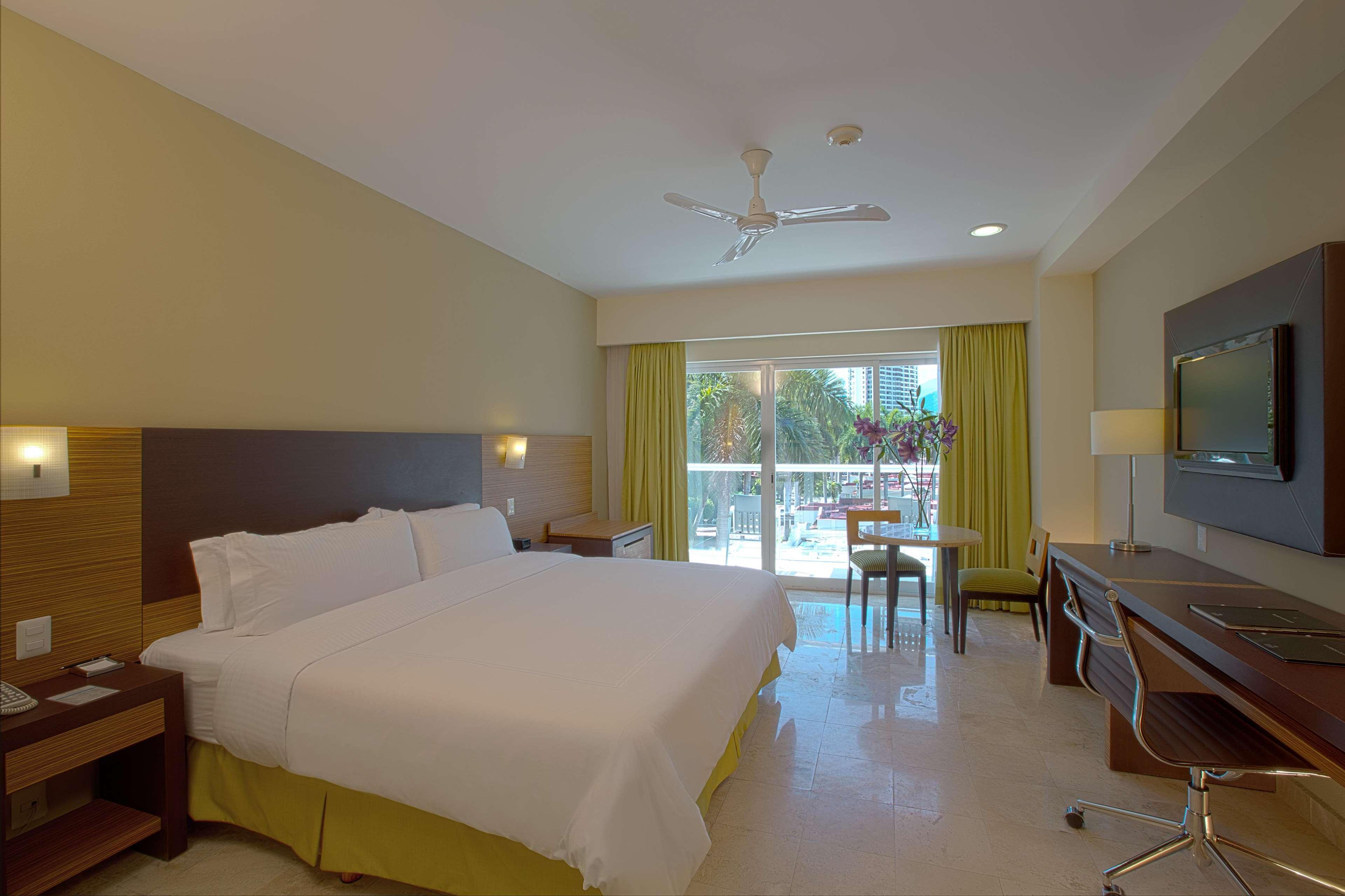 Resort The Hacienda At Krystal Grand (adults Only) 5*
