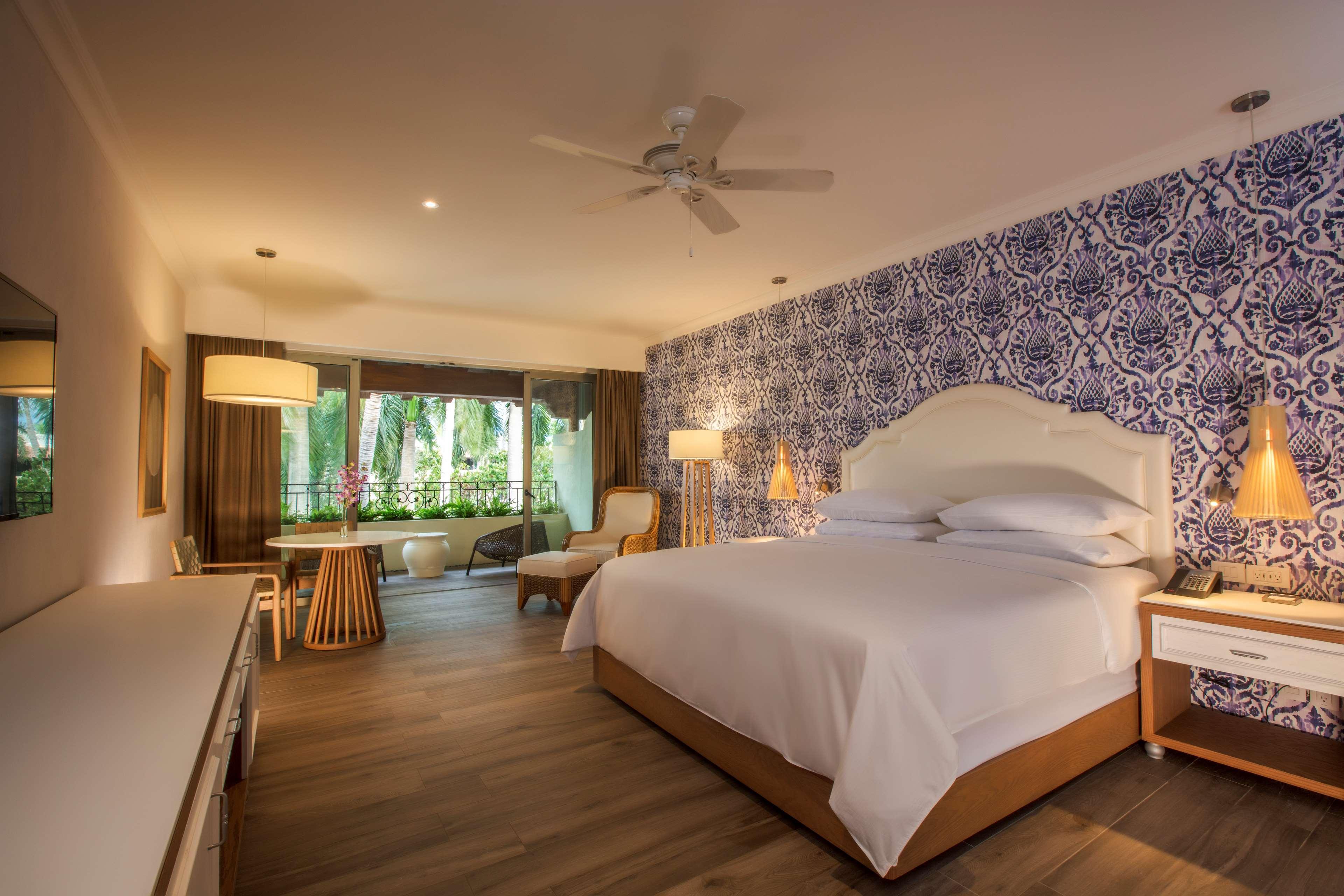 The Hacienda At Krystal Grand (adults Only)