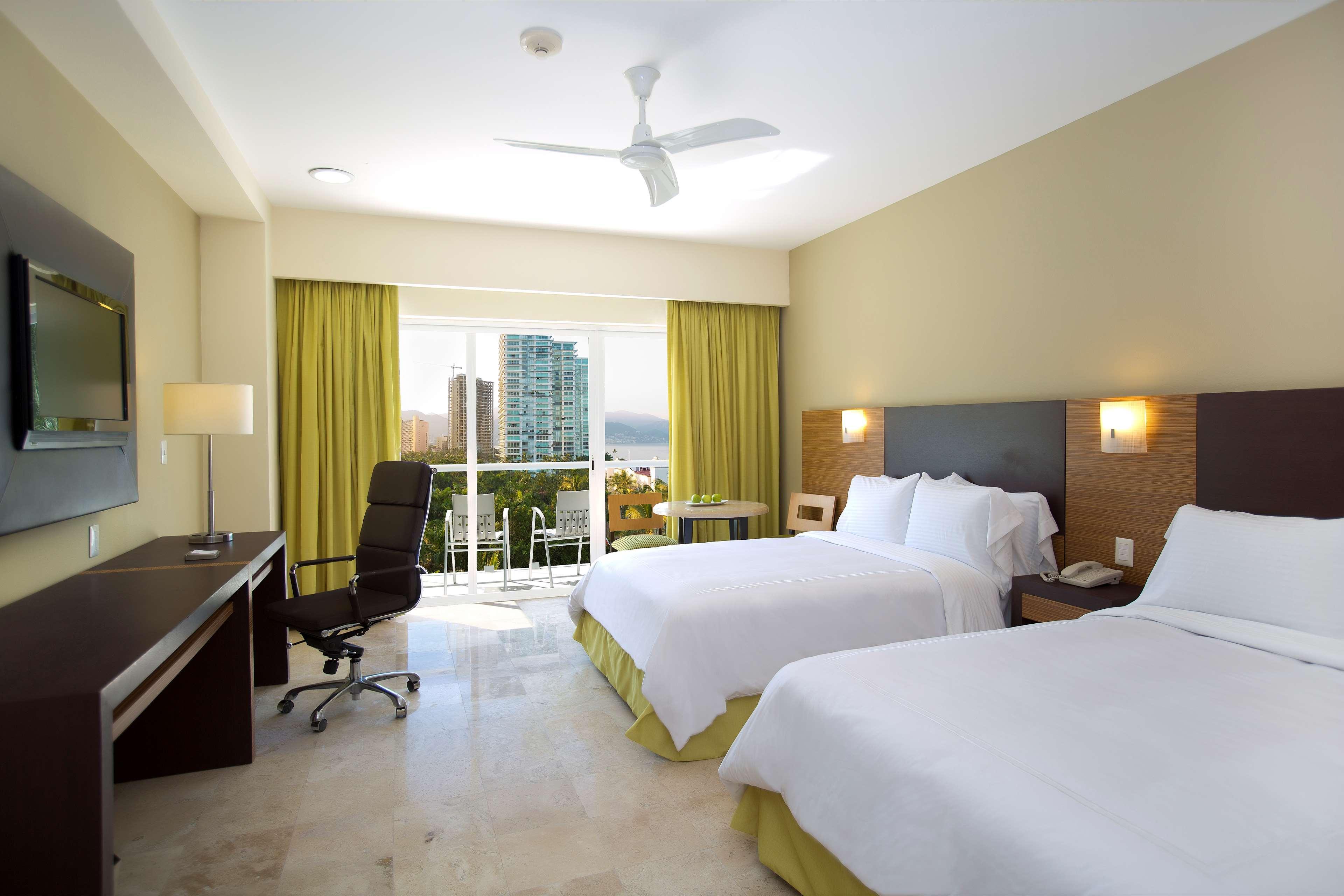 The Hacienda At Krystal Grand (adults Only) 5*
