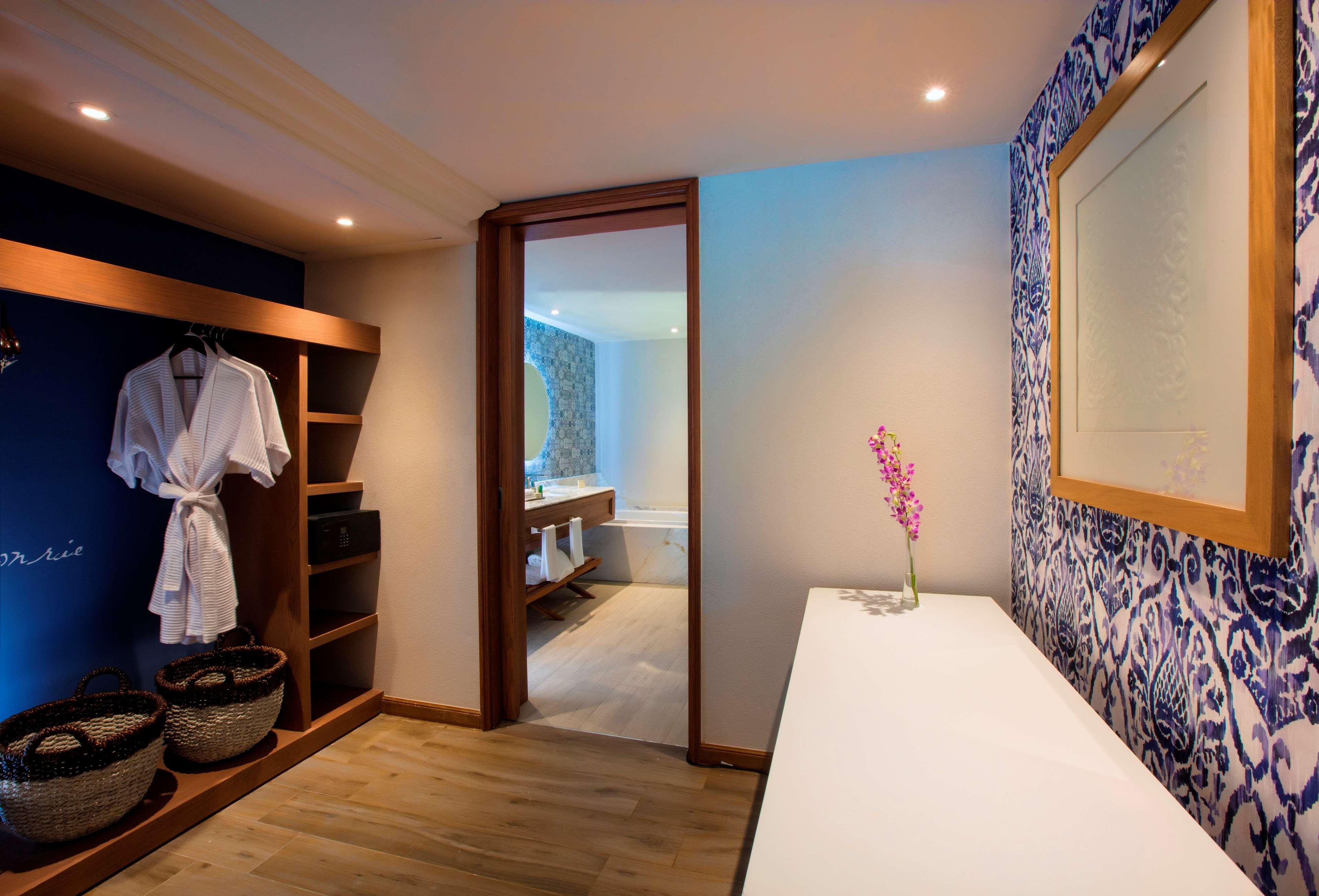 The Hacienda At Krystal Grand (adults Only) Resort Puerto Vallarta