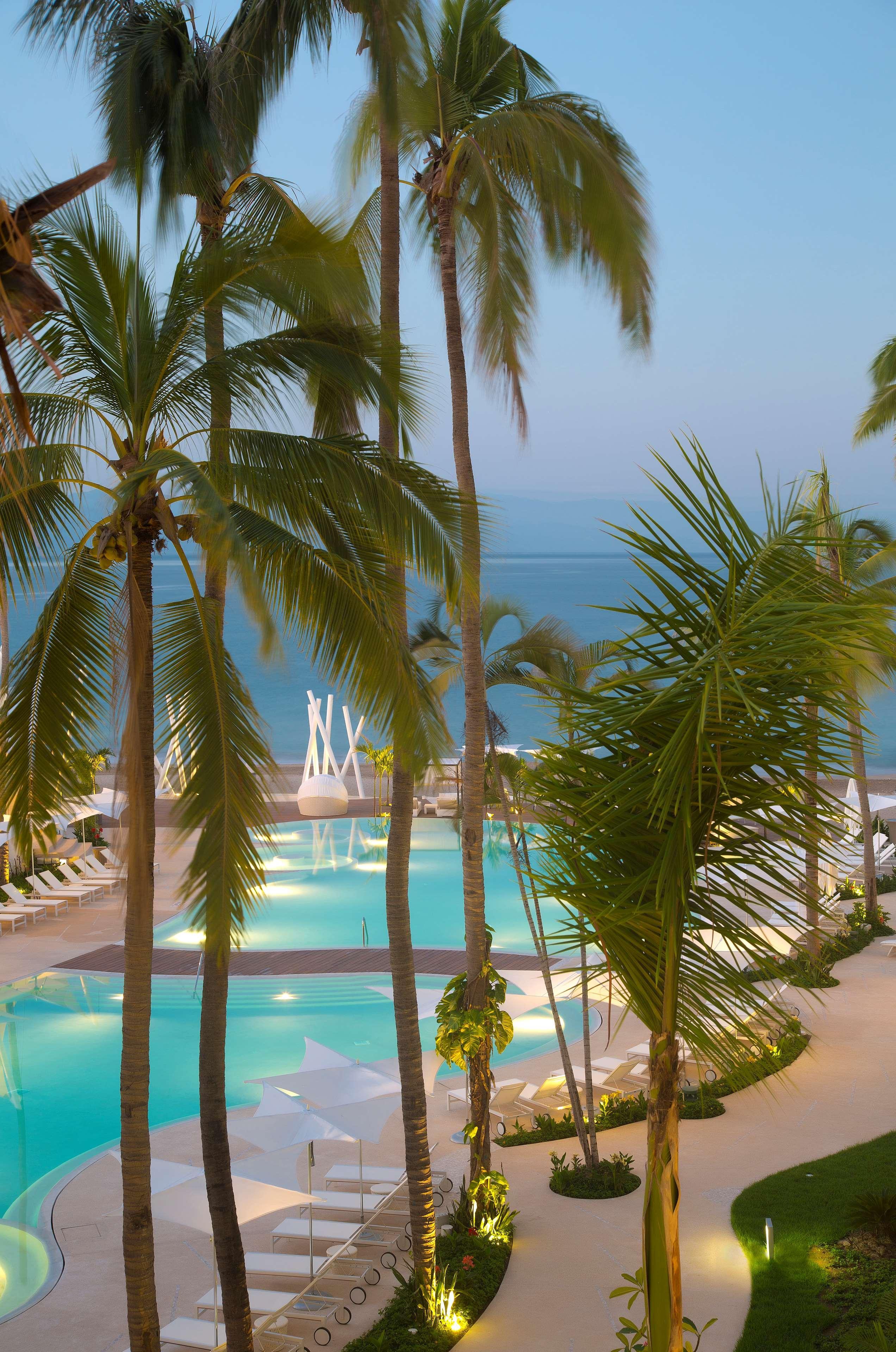 Resort The Hacienda At Krystal Grand (adults Only) 5*