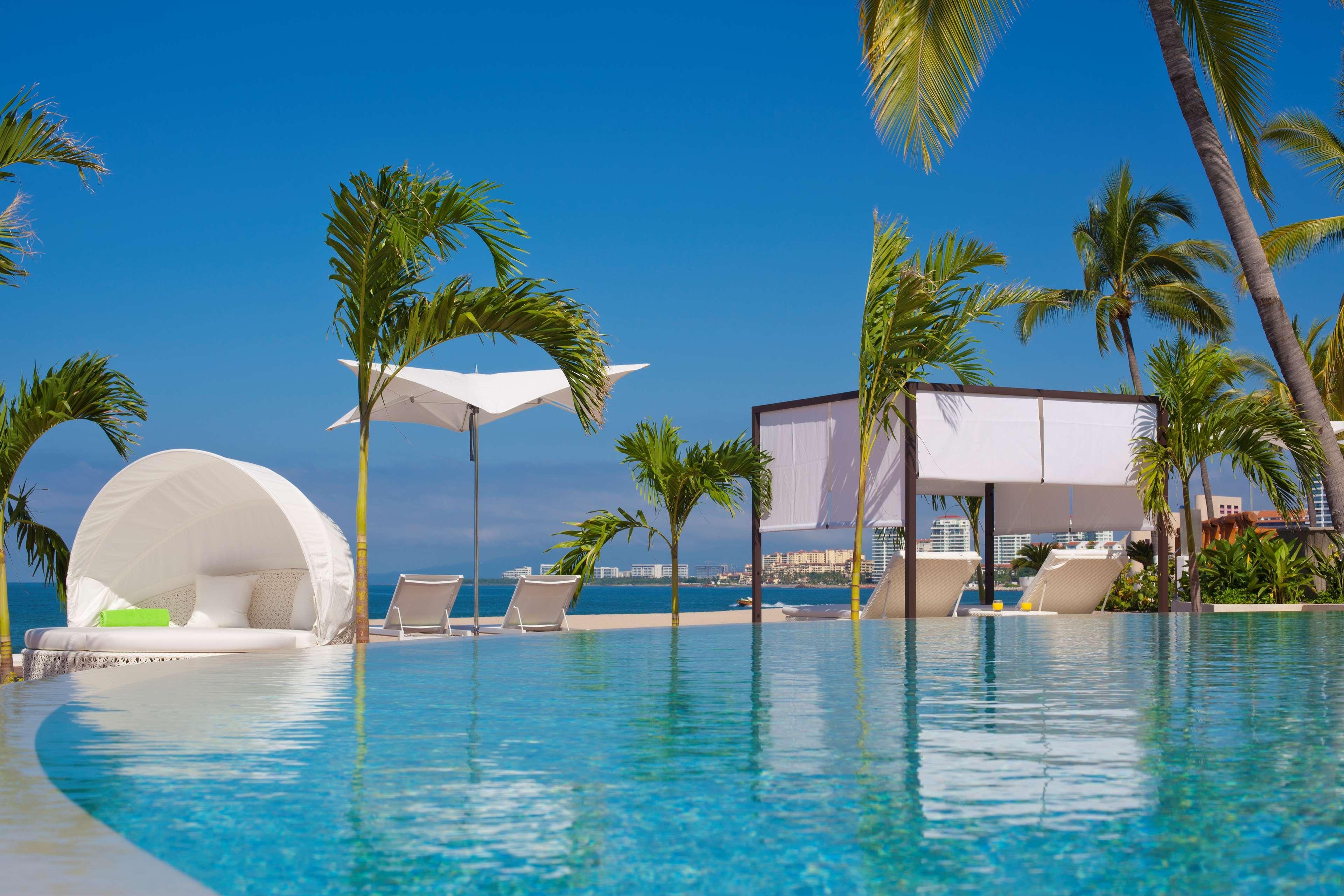 Resort The Hacienda At Krystal Grand (adults Only)