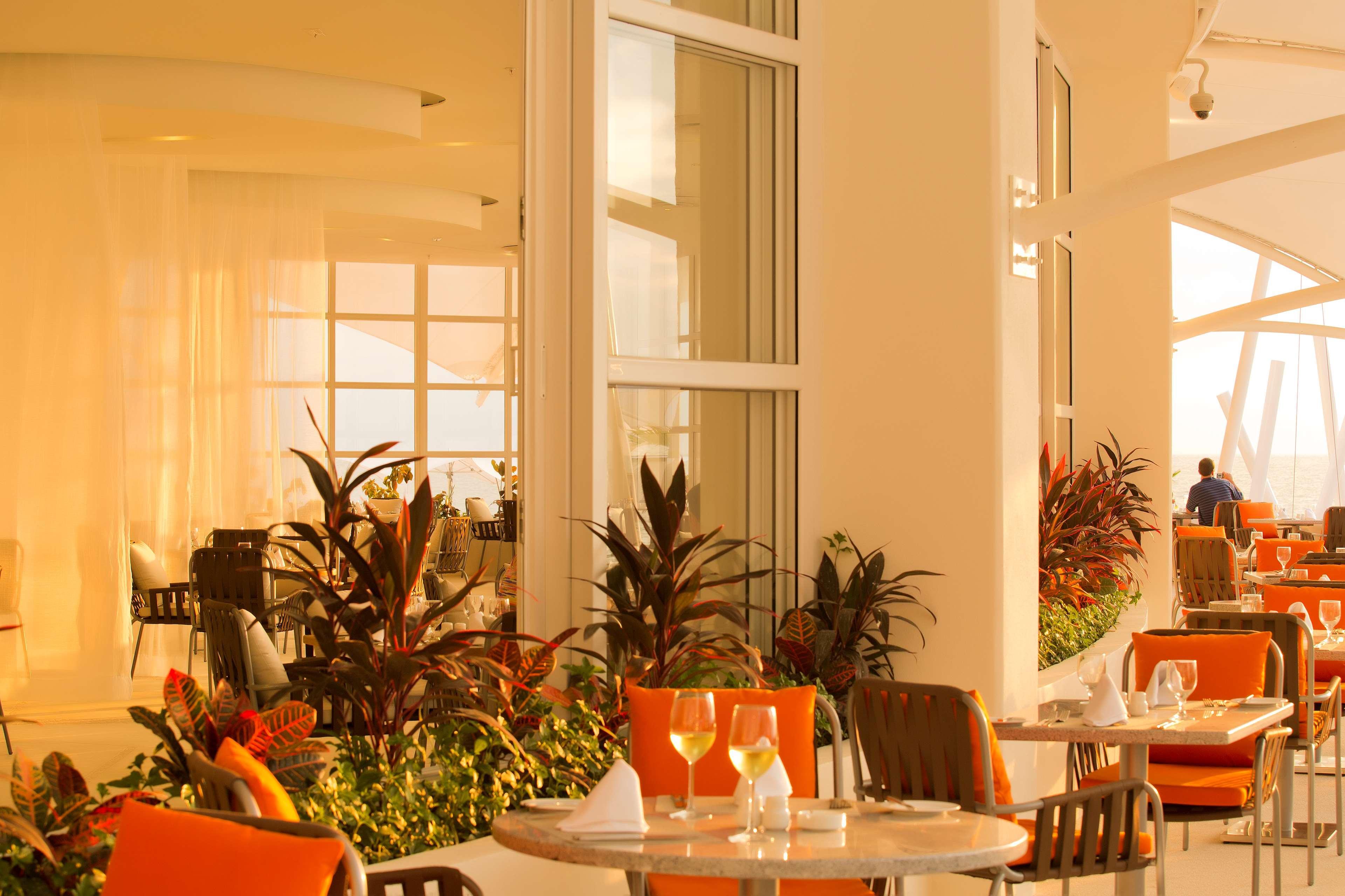 The Hacienda At Krystal Grand (adults Only) 5*