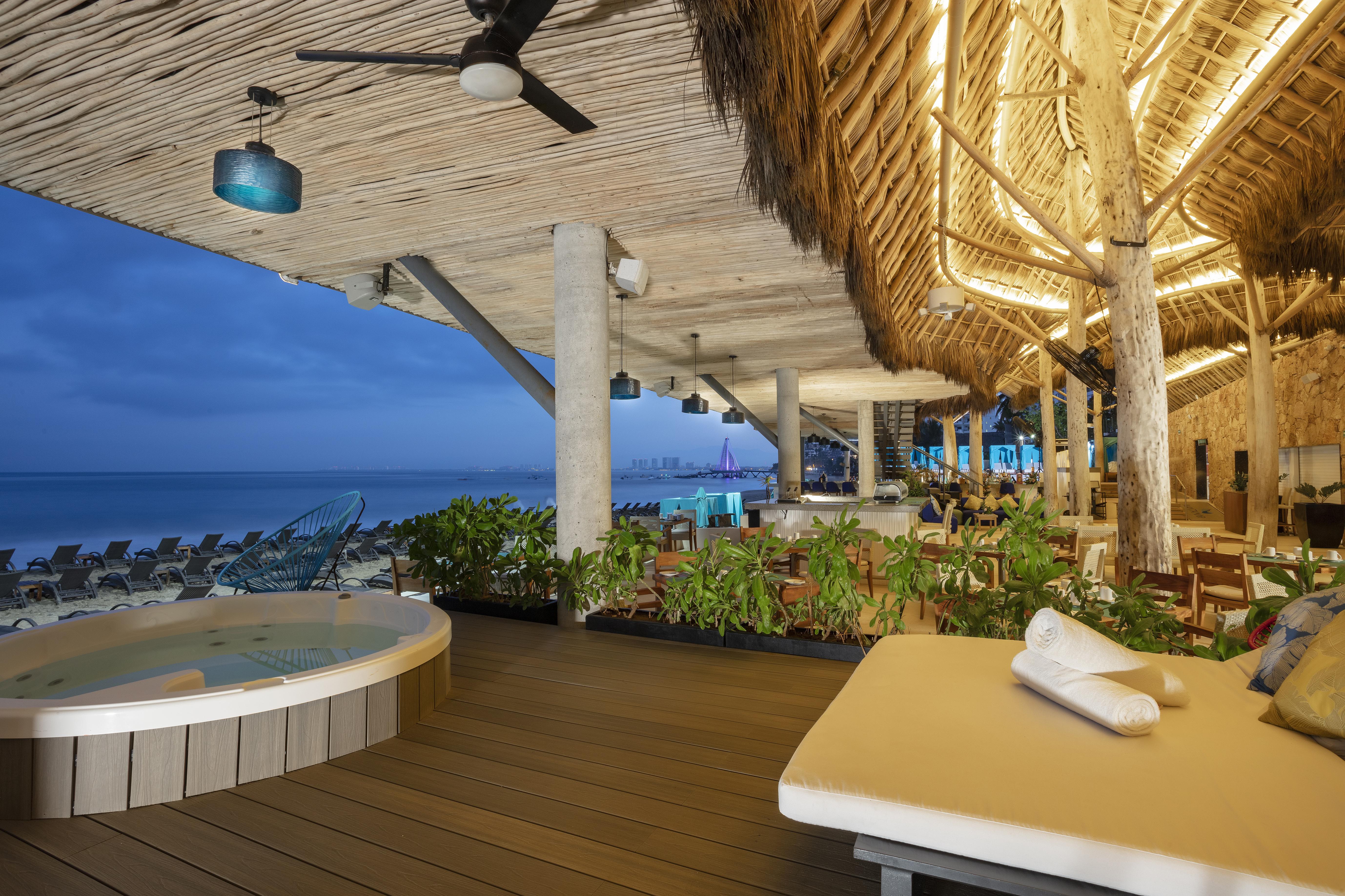 Almar Luxury Lgbt Front Experience (adults Only) Resort