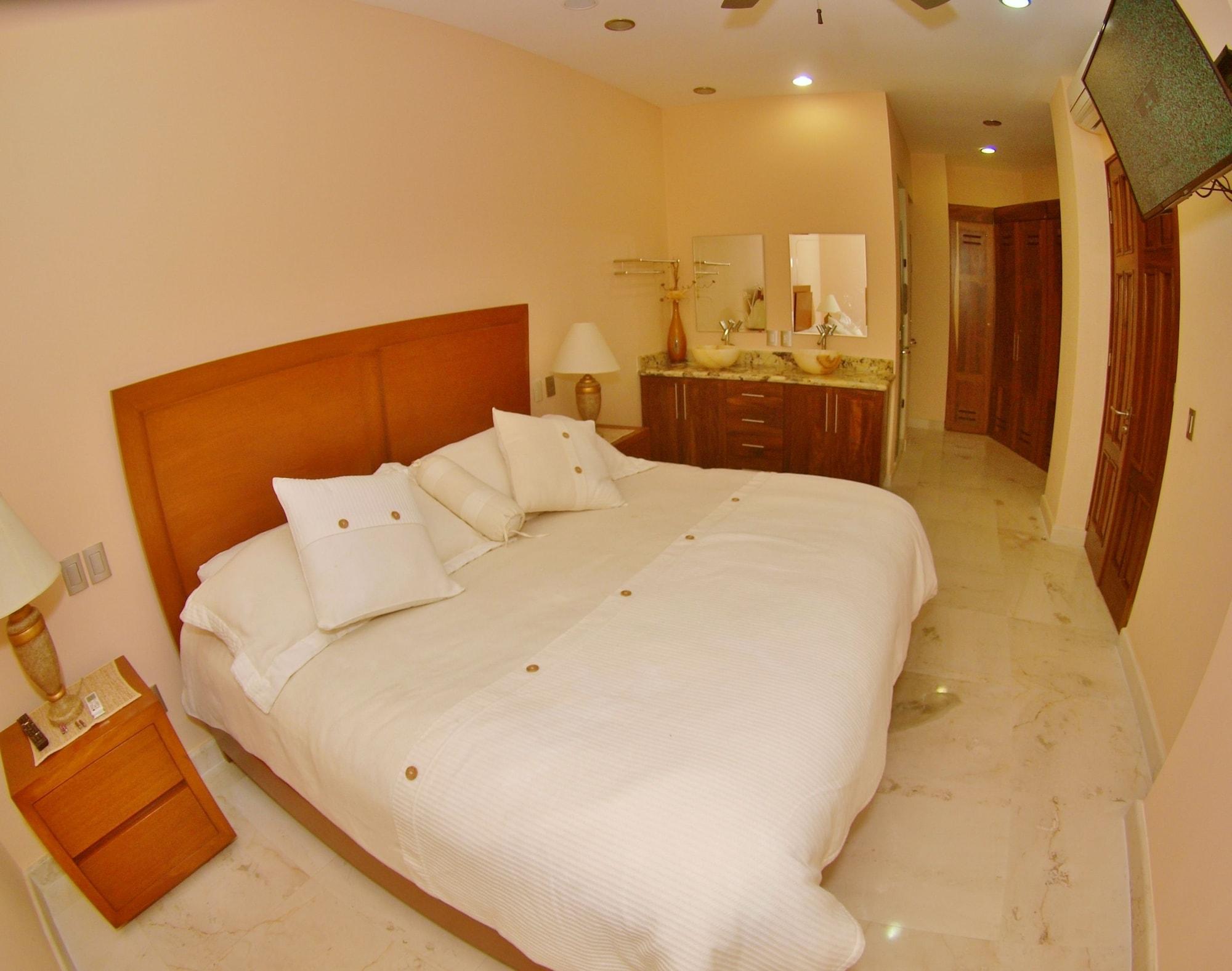 Hotel Mondavi 4*