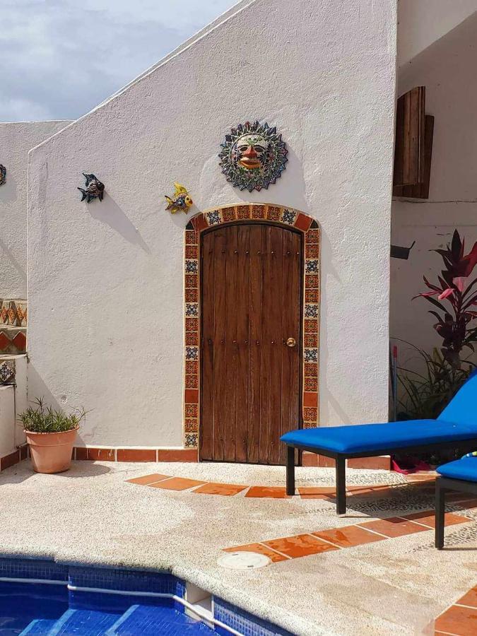 Stunning Ocean Views, Ecuador, Centrally Located *