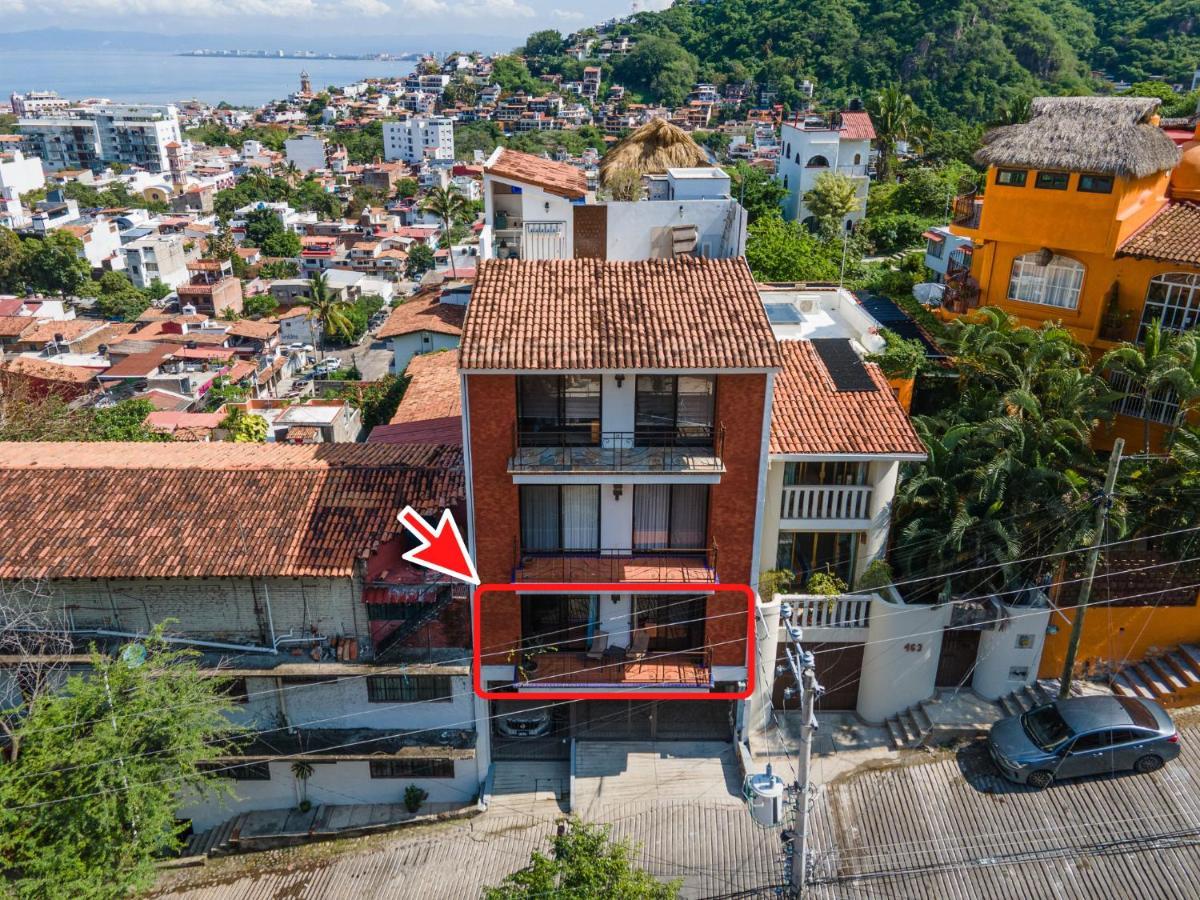 Romantic Zone Alta Vista 1 Bedroom, 2 Bed, 2 Bath, Caracol 2 Apartment