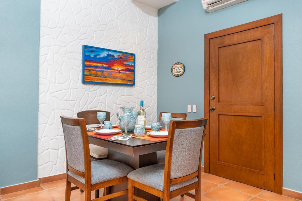 Romantic Zone Alta Vista 1 Bedroom, 2 Bed, 2 Bath, Caracol 2 Puerto Vallarta