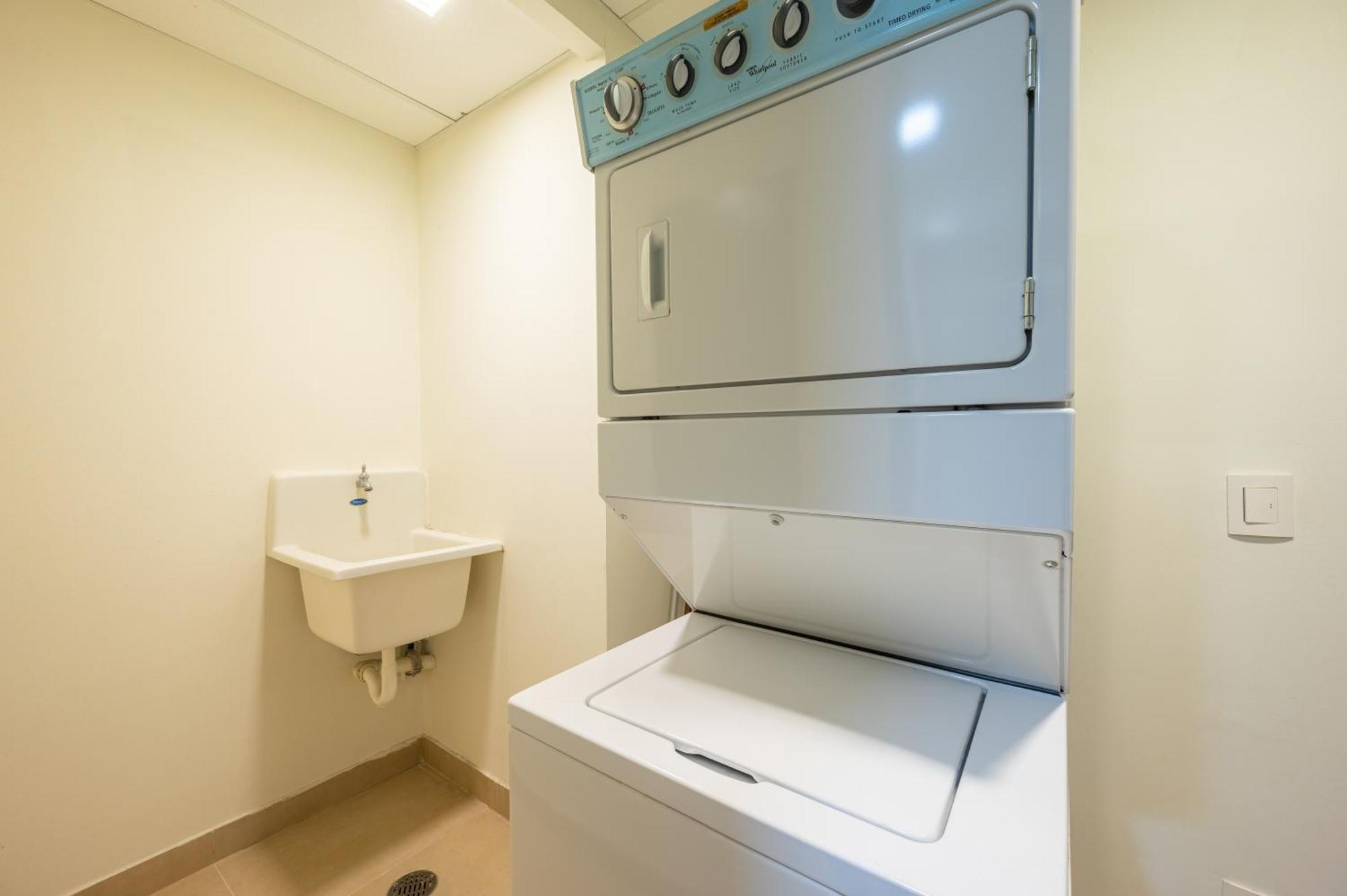Aparthotel Capitalia - Tres Mares Residences & Marina
