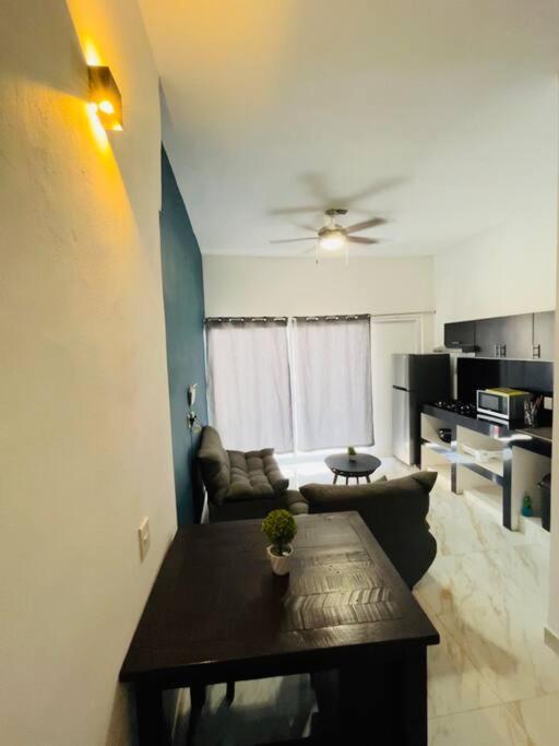 Apartamento Completo Con A/c A 2 Cuadras De La Playa Apartment