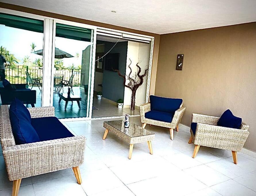 Grand Venetian-condo Puerto Vallarta