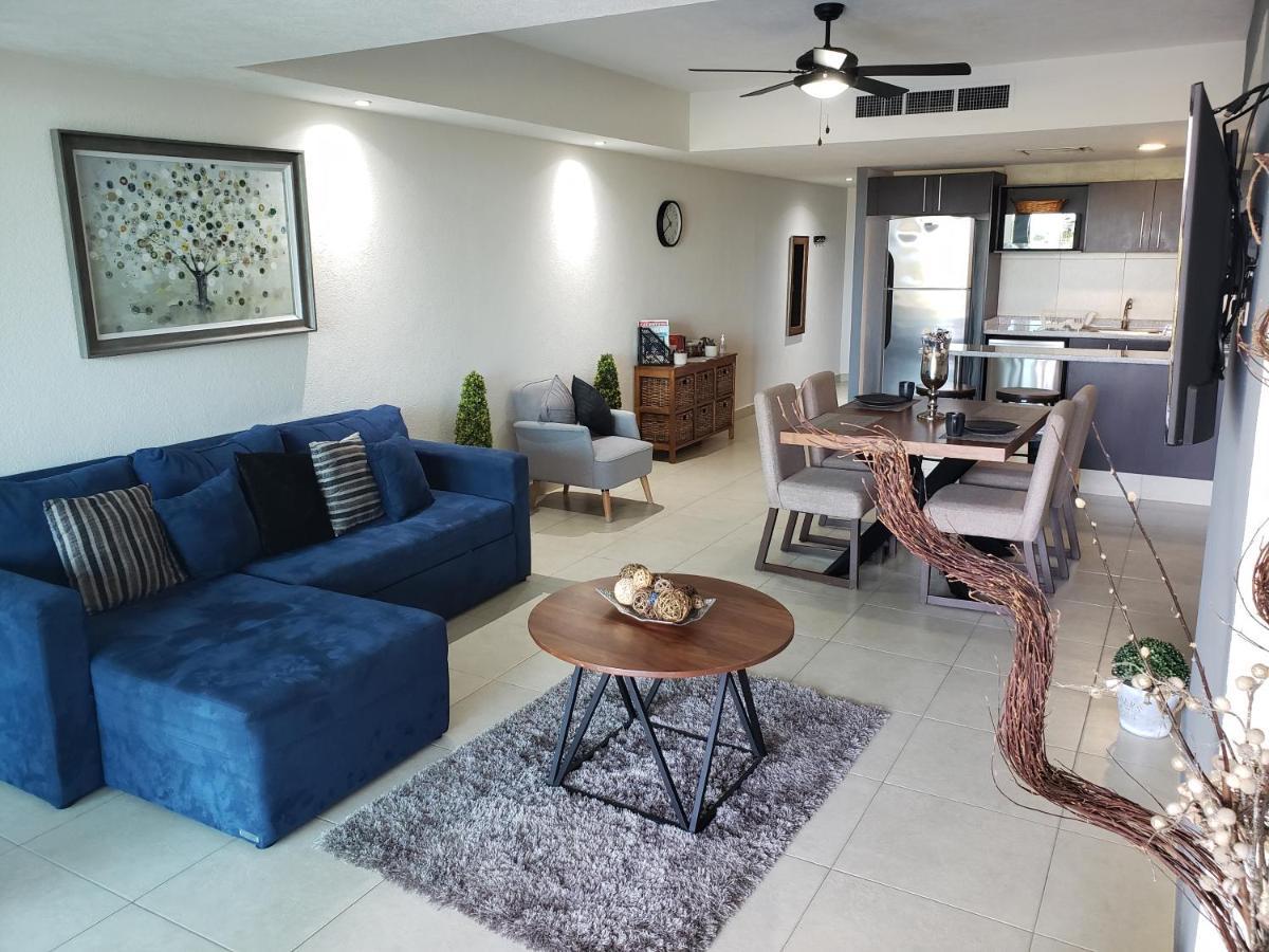 Grand Venetian-condo