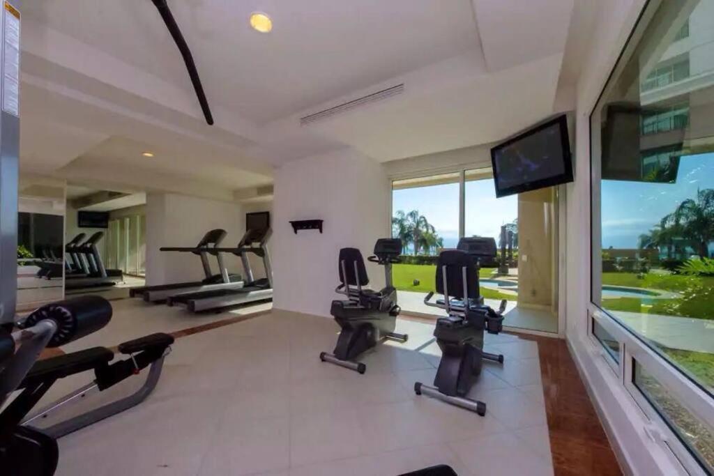 Grand Venetian-condo Apartment *