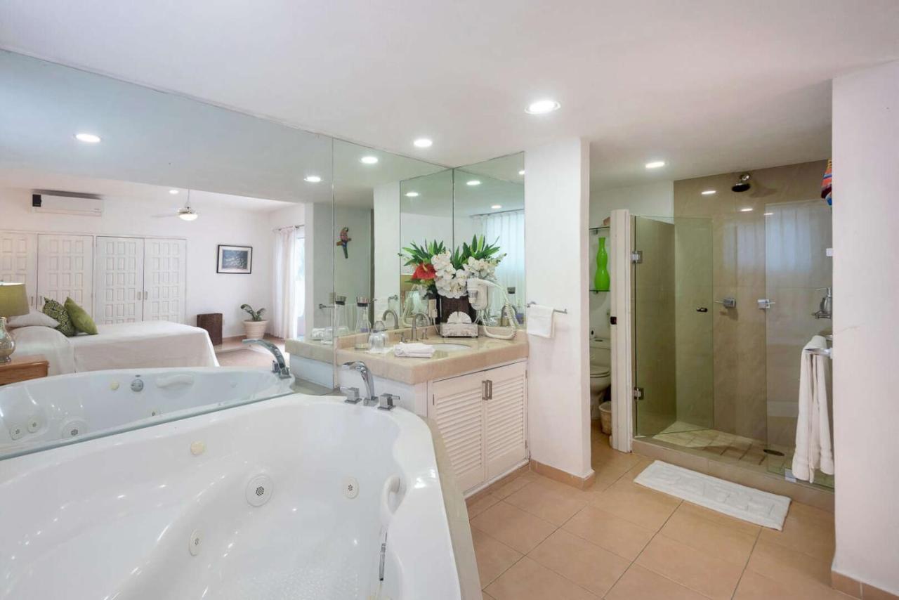 Villa Beachfront Salinas House *