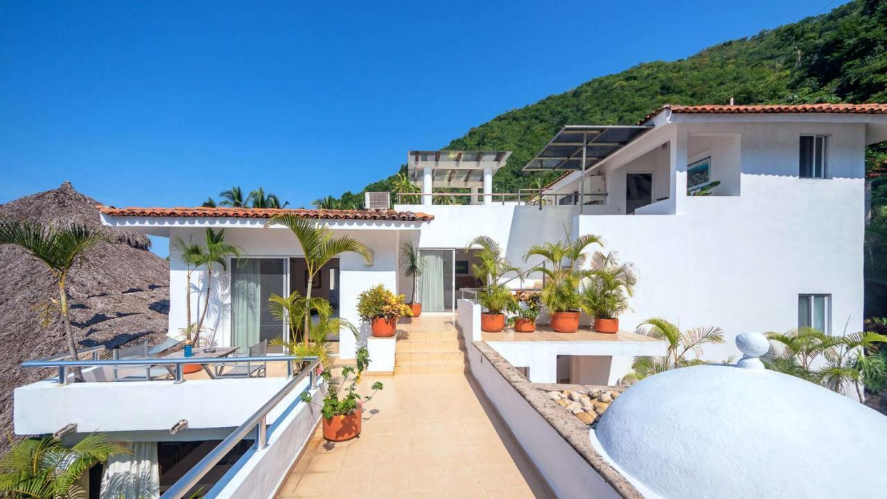 Beachfront Salinas House * Puerto Vallarta