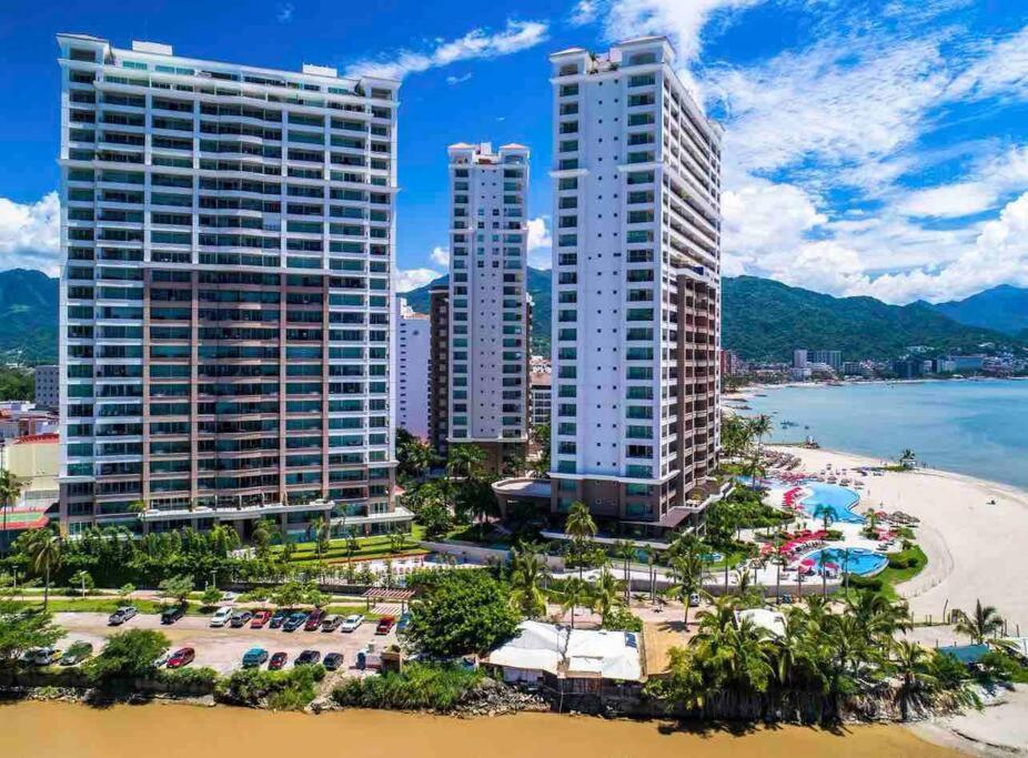 Apartment Front~ Jacuzzi ~ Spectacular Ocean Views Puerto Vallarta