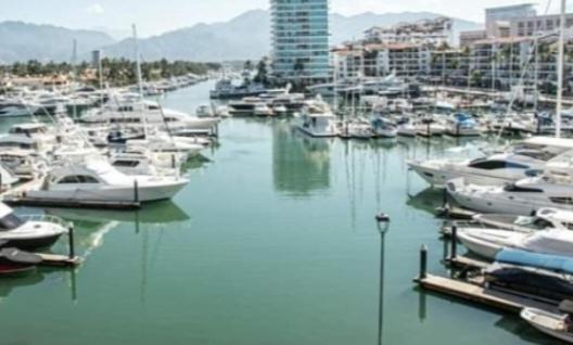 Avenida Paseo De La Marina 249, Marina Vallarta, 48335, Jal Resort Puerto Vallarta