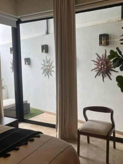 Luxury Condo-in The Heart Of Zona Romantica, Steps From Restaurants, Shops And Nightlife Apartment Puerto Vallarta