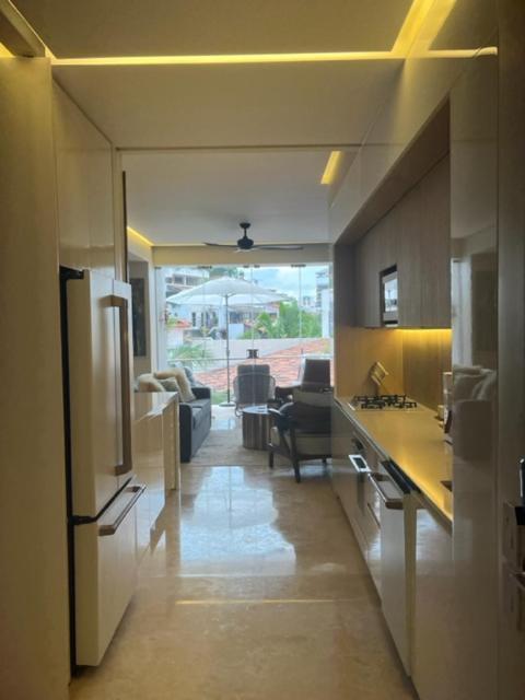 Luxury Condo-in The Heart Of Zona Romantica, Steps From Restaurants, Shops And Nightlife Apartment Puerto Vallarta