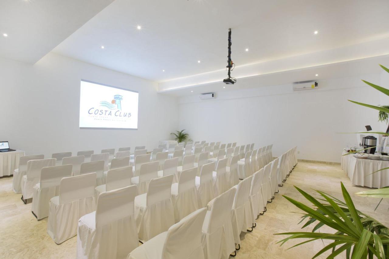 Costa Club Punta Arena - Desayuno Buffet Incluido