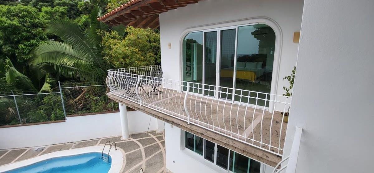 Martha Garza Blanca - Private Heated Pool *